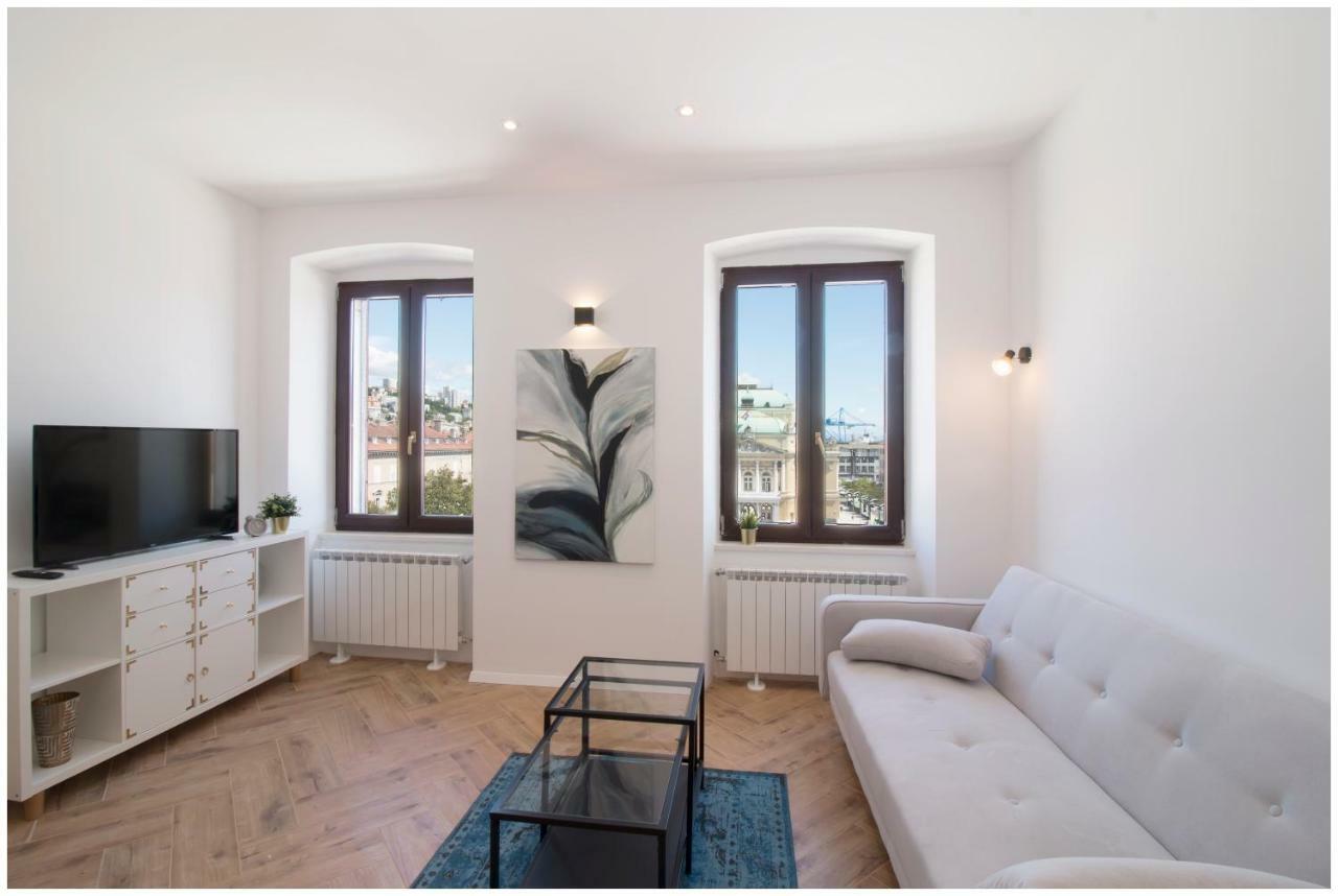 Stylish - Centre Apartment Theatre View Риека Экстерьер фото